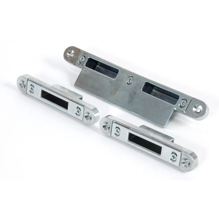 Bright Zinc Plated Espag Keep Set - 57mm Door