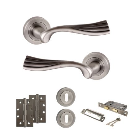 Old English Richmond Door Handle Pack (3 Lever Lock Set - 2.5" CE Sashlock, 4" Slim Knuckle Hinges x2) - Matt Gun Metal