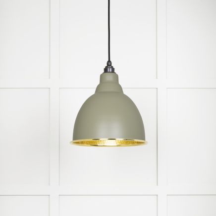 Hammered Brass Brindley Pendant in Tump