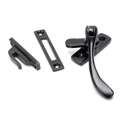Black Peardrop Fastener