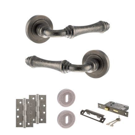 Old English Durham Door Handle Pack (3 Lever Lock Set - 2.5" CE Sashlock, 4" Slim Knuckle Hinges x2) - Distressed Silver