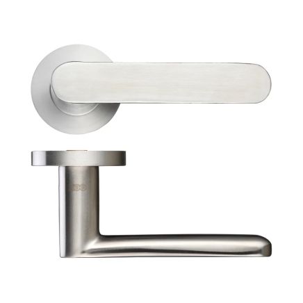 Zoo Hardware Atlas Lever on Round Rose - Satin Stainless
