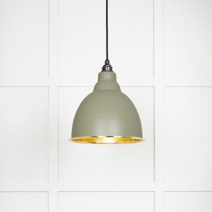 Hammered Brass Brindley Pendant in Tump